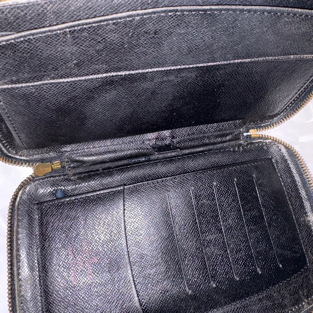 Louis Vuitton black epi zip organizer zip around wallet project